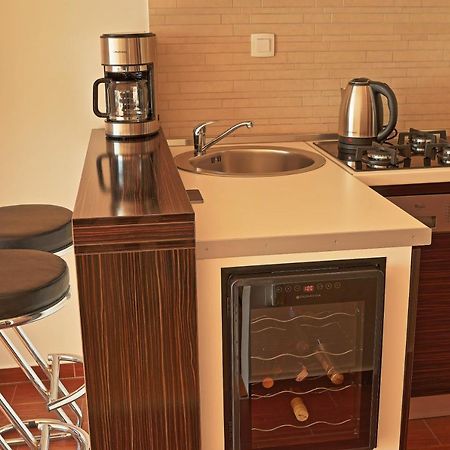 Studio Apartman Luka เซนญ์ ภายนอก รูปภาพ
