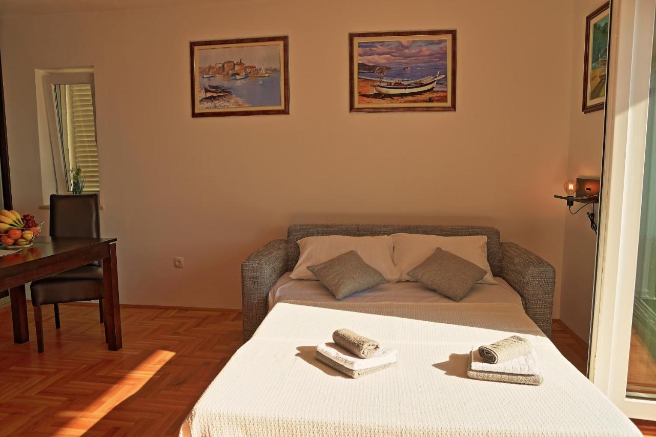 Studio Apartman Luka เซนญ์ ภายนอก รูปภาพ